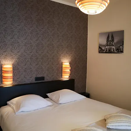 Couette-café D'o 3*